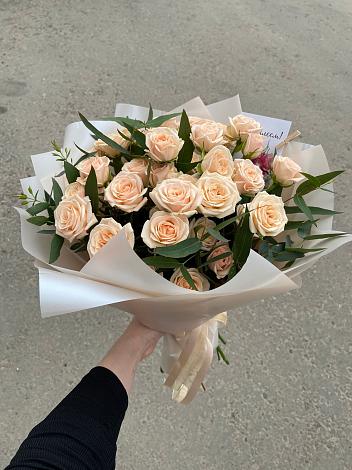 Букет Кремовые розы Латте в Глазово